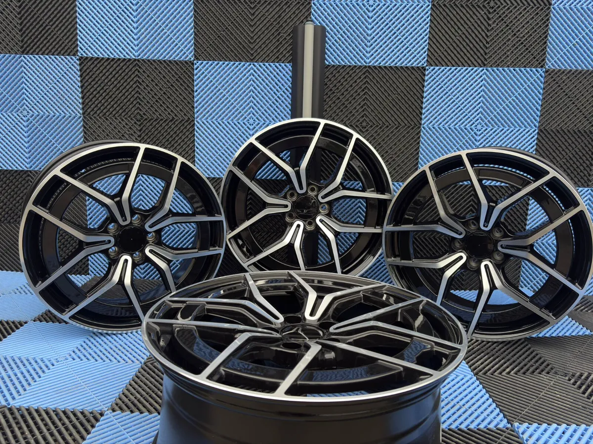 19” Mercedes style alloys - Image 1