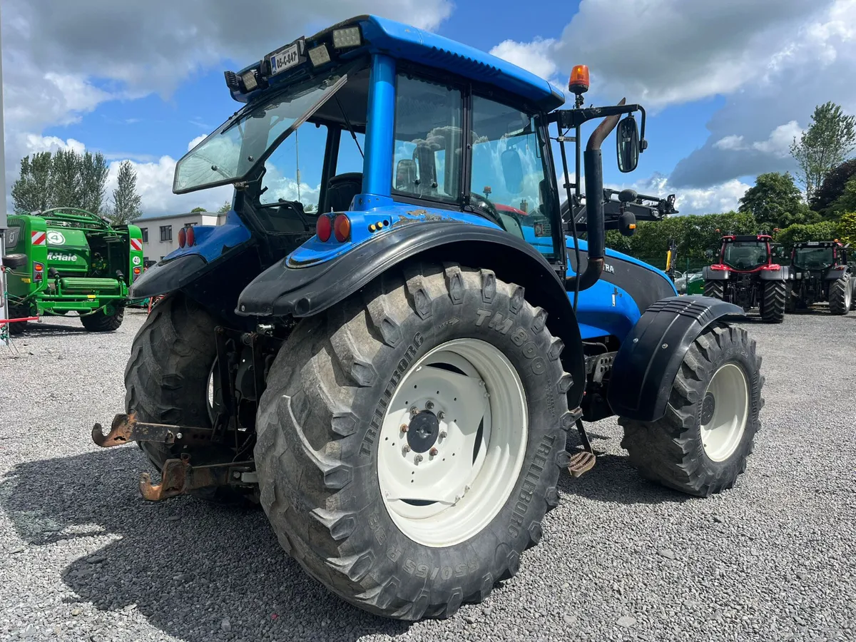 Valtra T160 Exceptional Tractor for its age!!!! - Image 3
