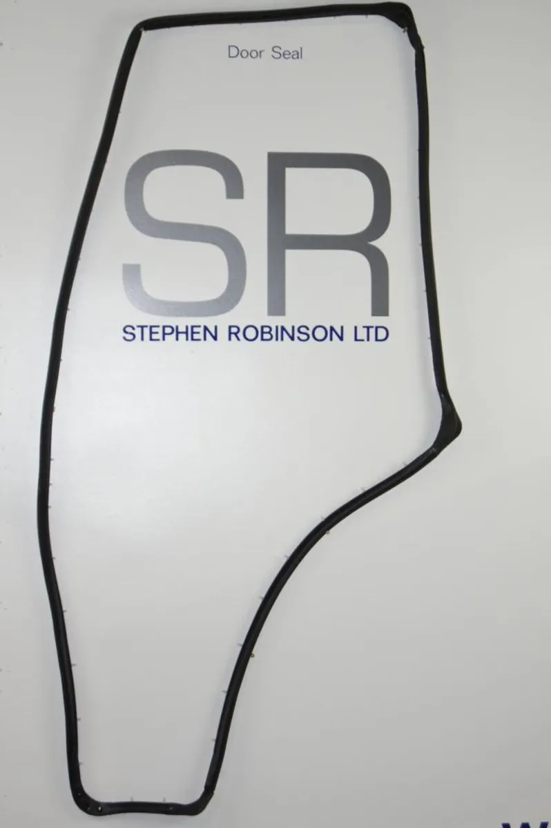 Ford Q cab and Super Q cab Door and window seals - Image 1