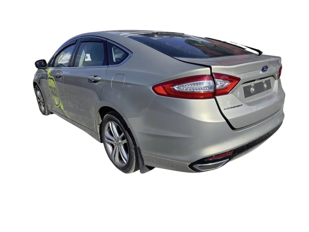2015 FORD MONDEO For Breaking/Dismantling - Image 4