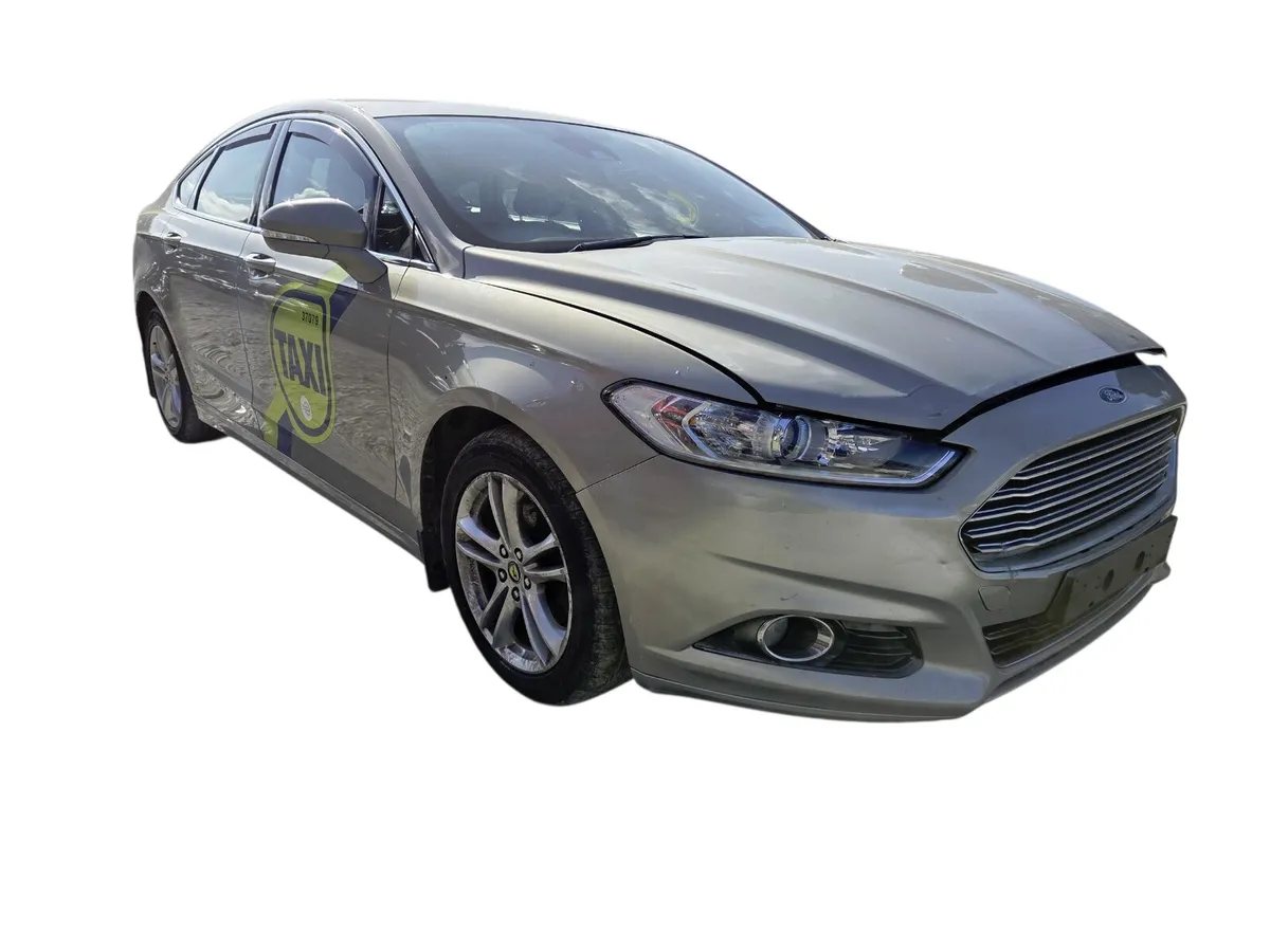 2015 FORD MONDEO For Breaking/Dismantling - Image 1