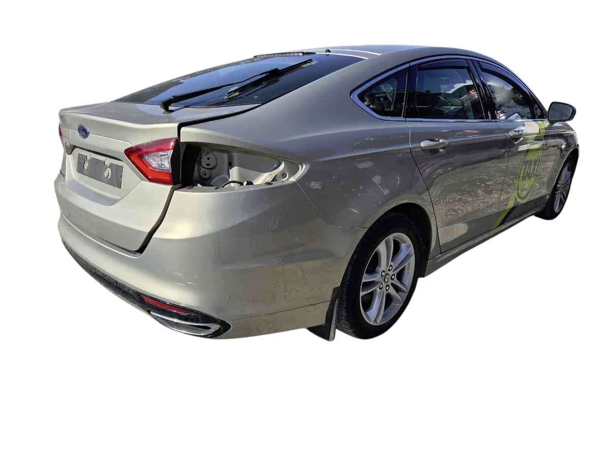 2015 FORD MONDEO For Breaking/Dismantling - Image 3