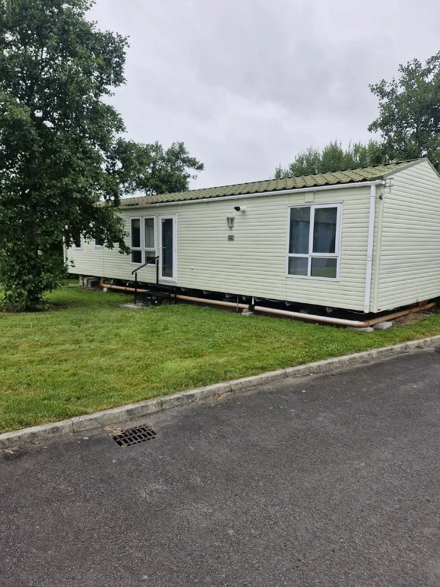 Mobile Home - Image 1