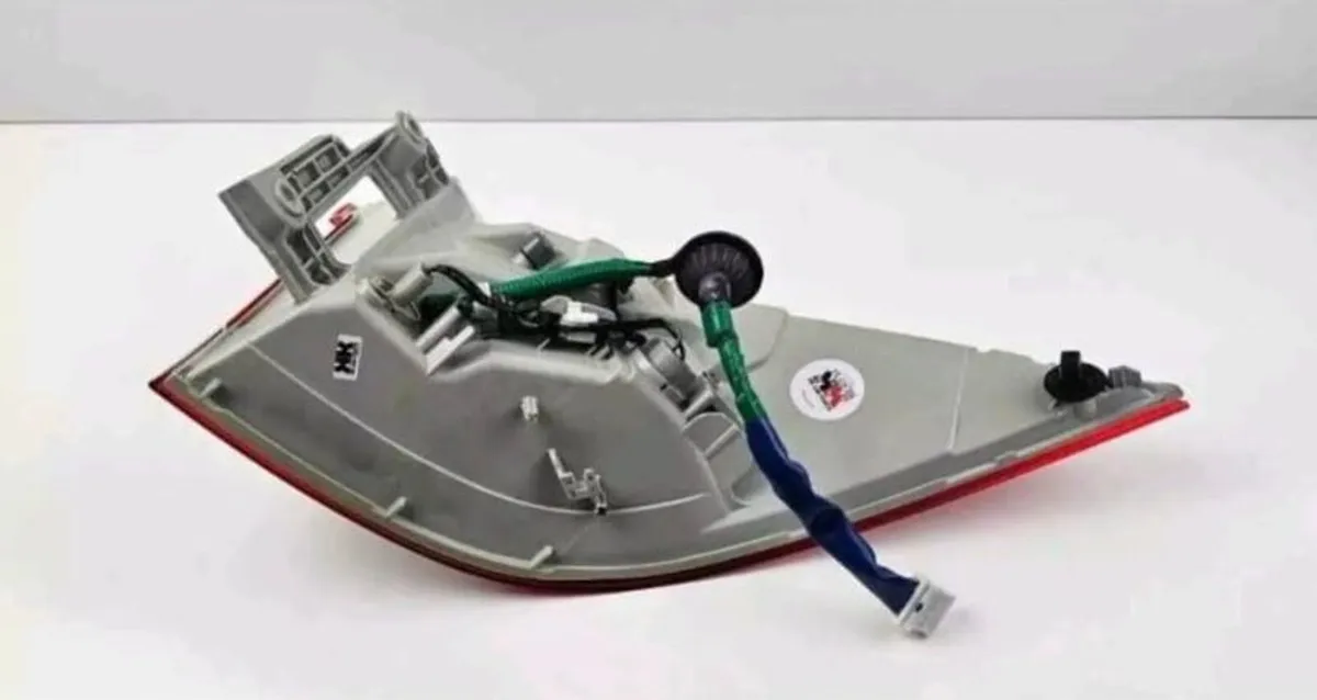 HONDA TAIL LAMP - Image 2