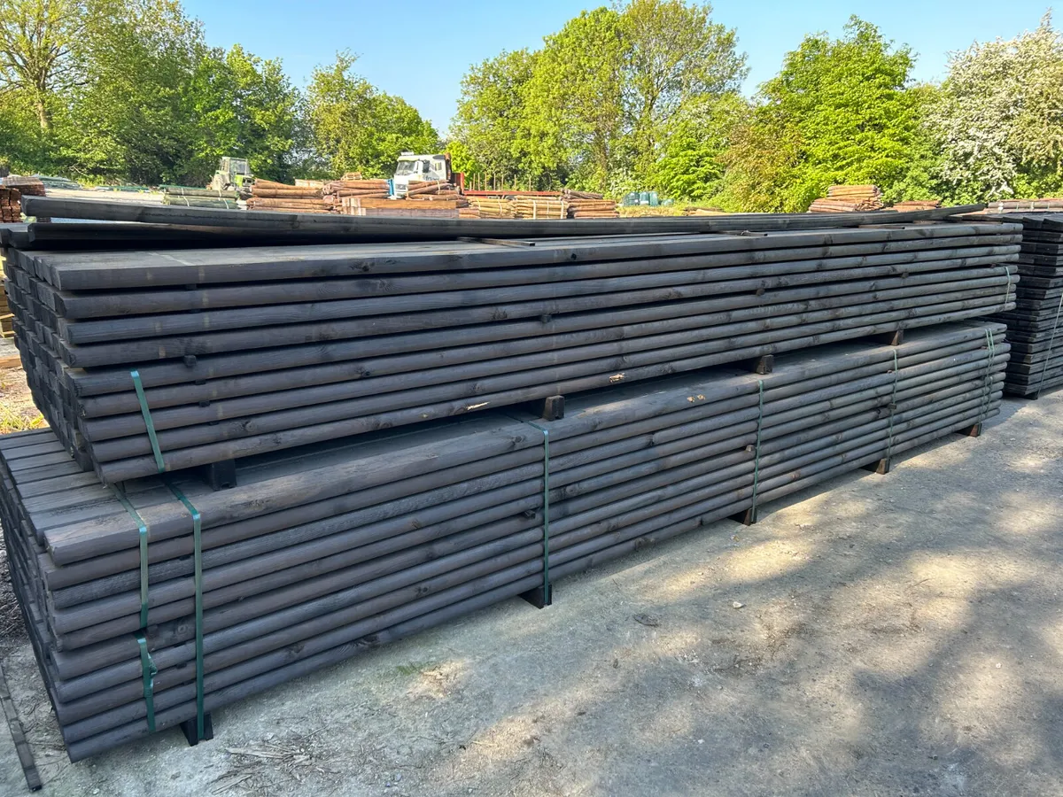 SLEEPERS AT FRS FENCING TINAHELY - Image 3