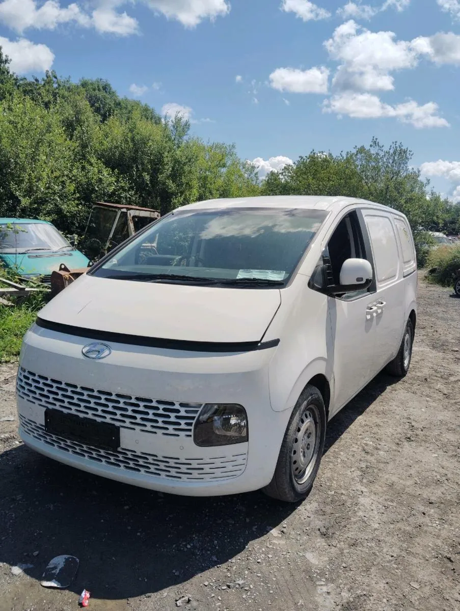 Breaking Hyundai Staria van 2.2crdi 2024 - Image 1