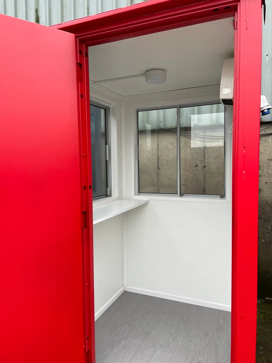 Security hut - Image 3