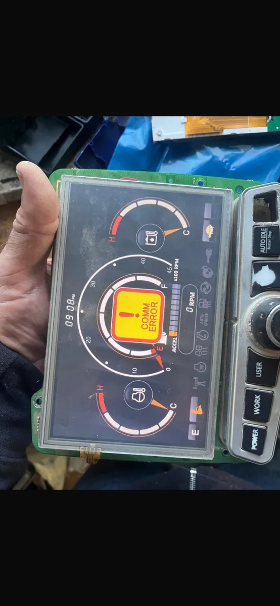 Hyundai Dash9 monitor repair - Image 3