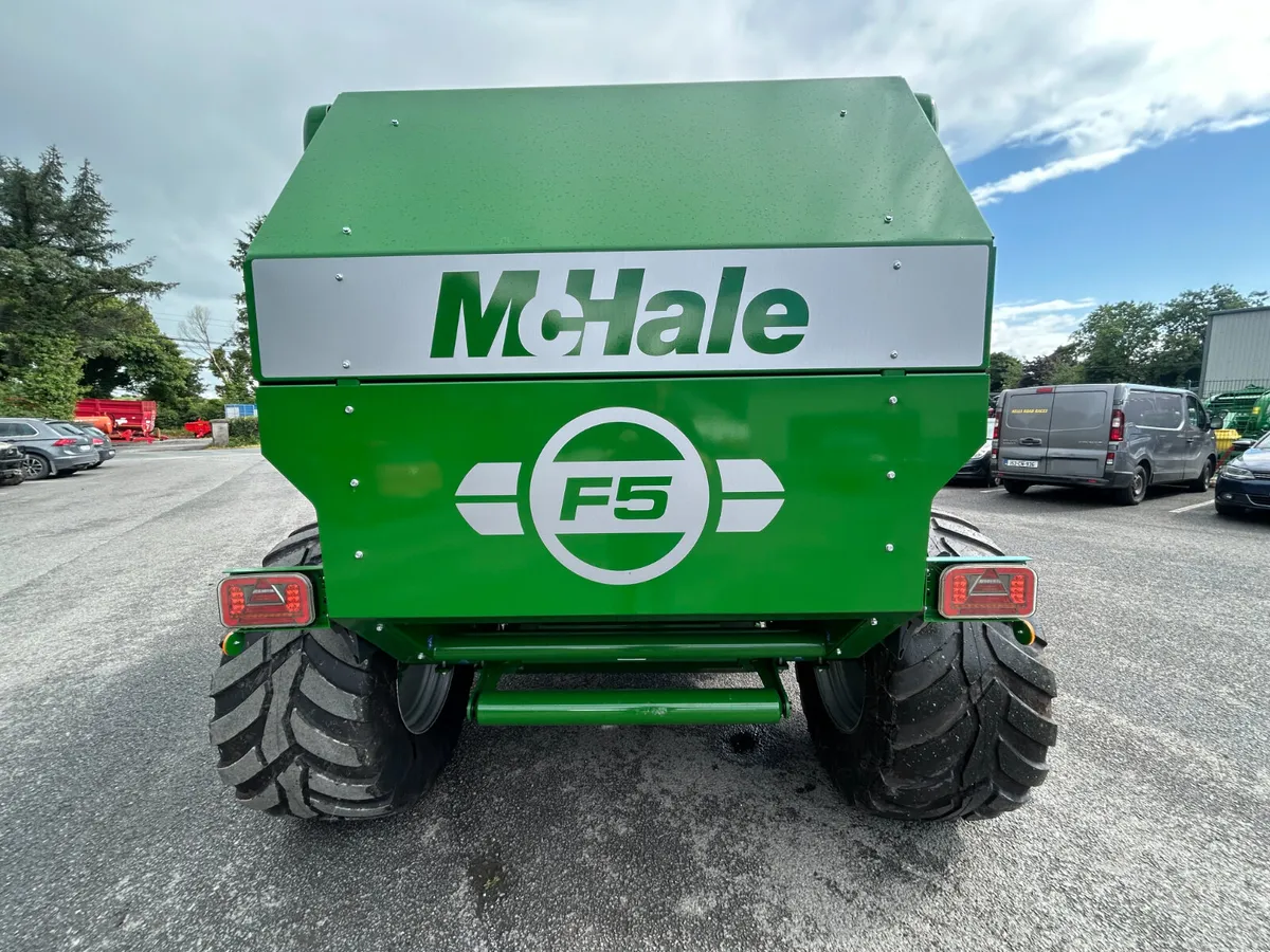 New McHale F5.560 Plus Baler - Image 4