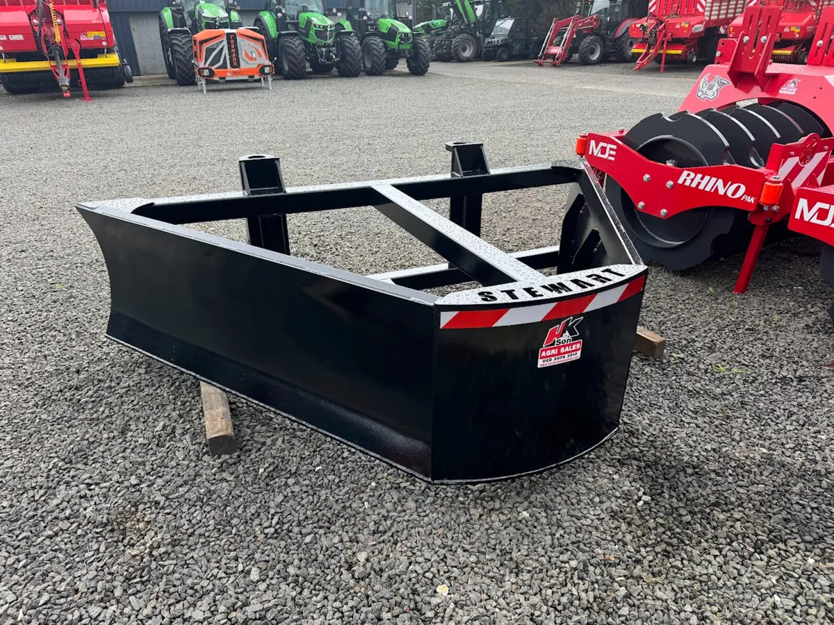 New Stewart Silage Wedge Pusher - Image 1