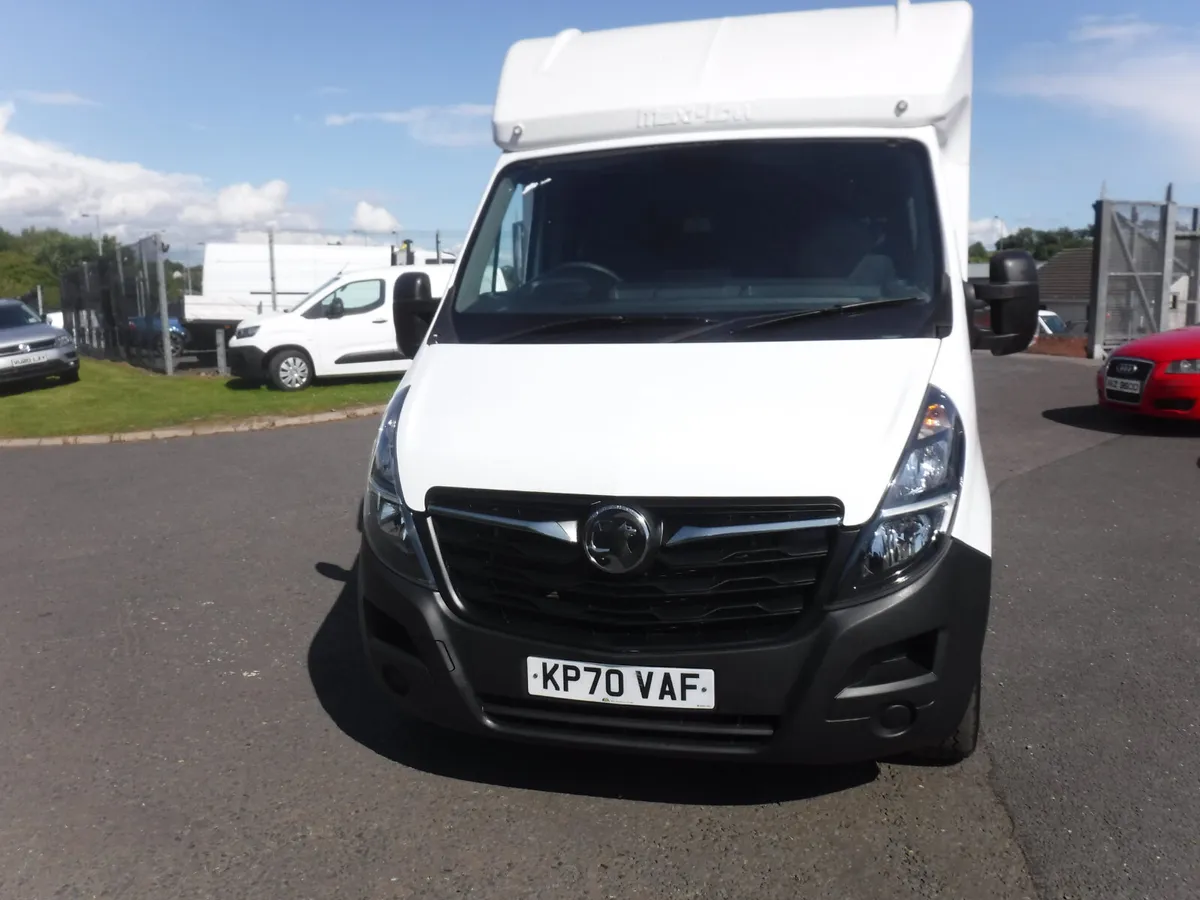 Vauxhall Movano 2020 13ft 6" MAXI/LOW Luton box . - Image 3