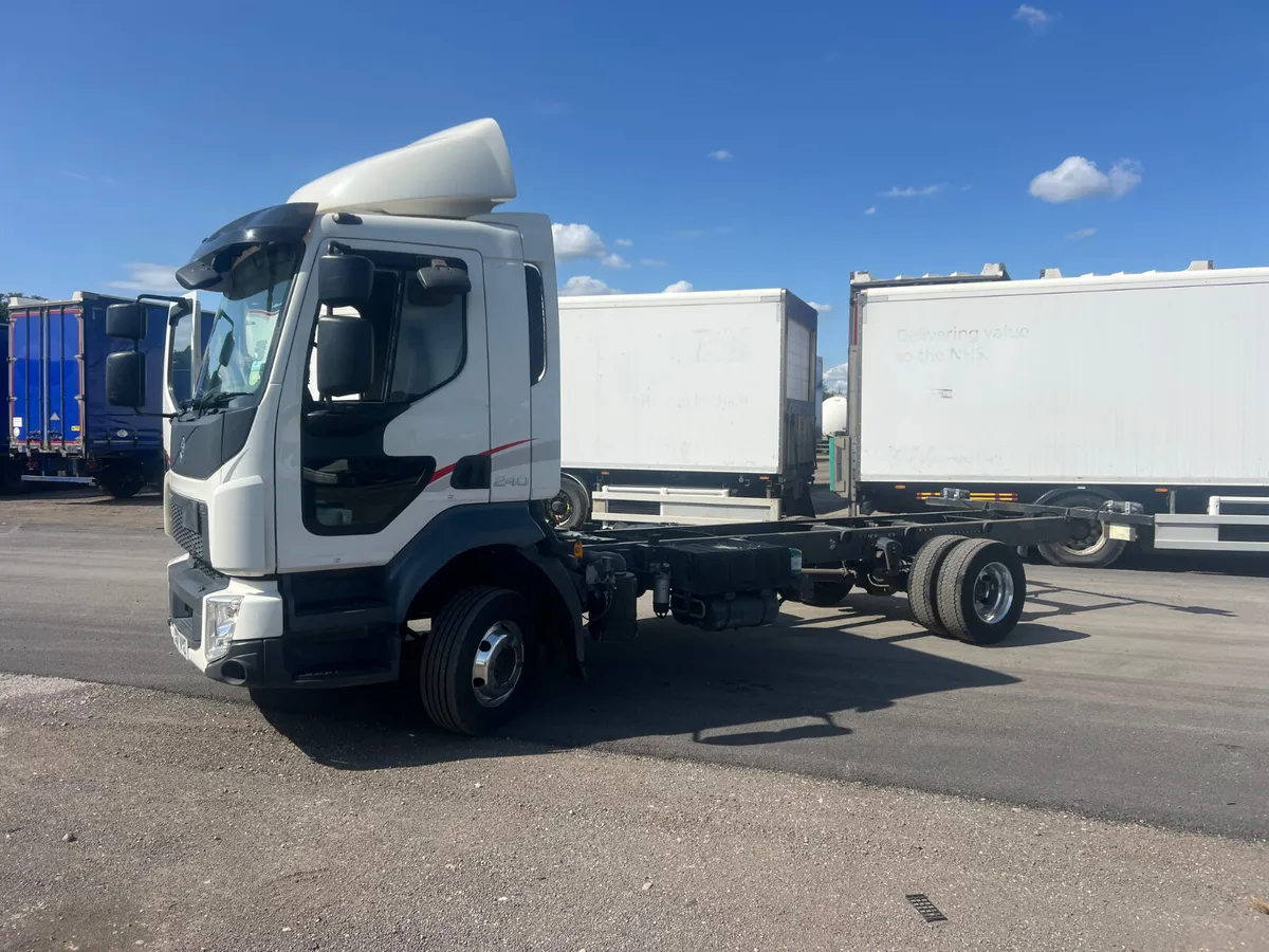2017 Volvo FL5 12 240bhp - Image 4