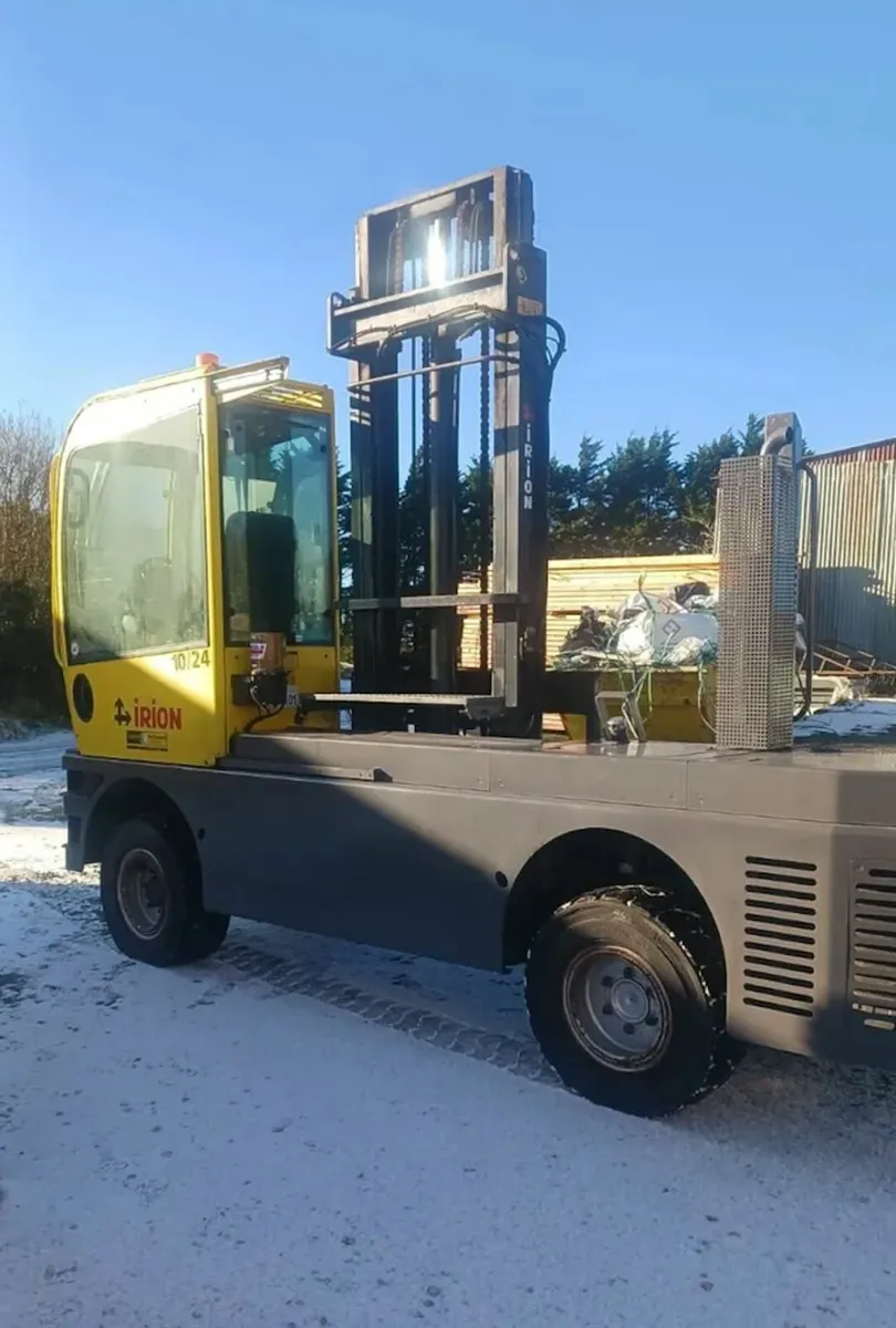 Side loader - Image 1