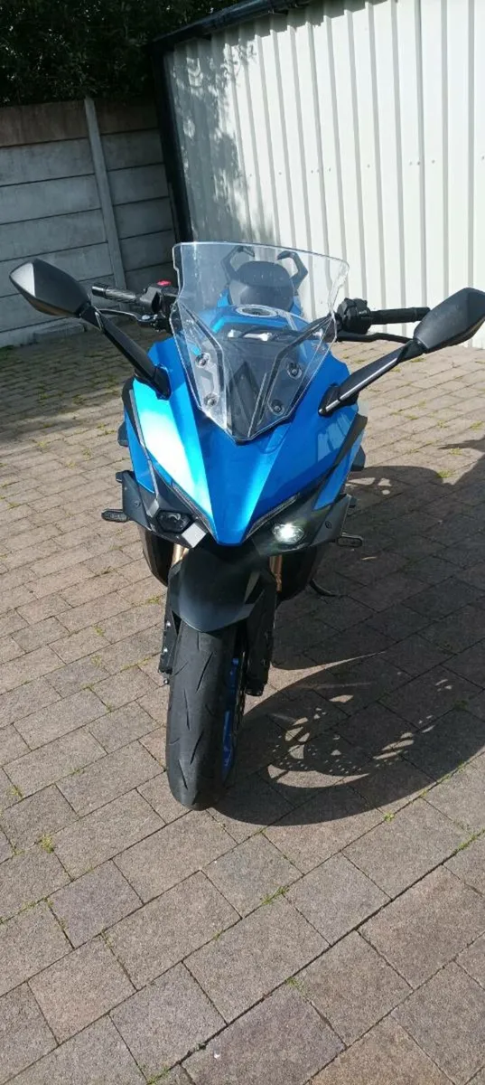 Suzuki GSXS 1000 GT - Image 2