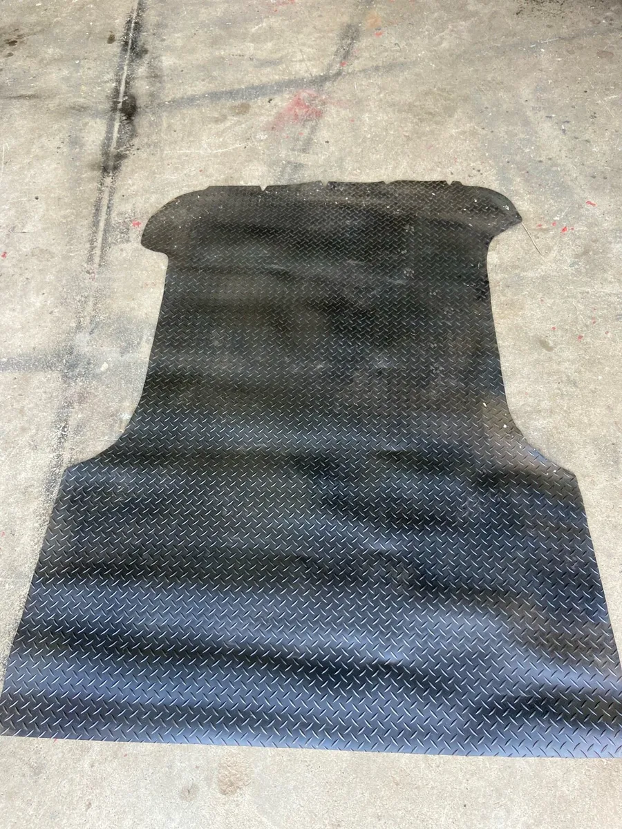 Coin Top Rubber - Image 3