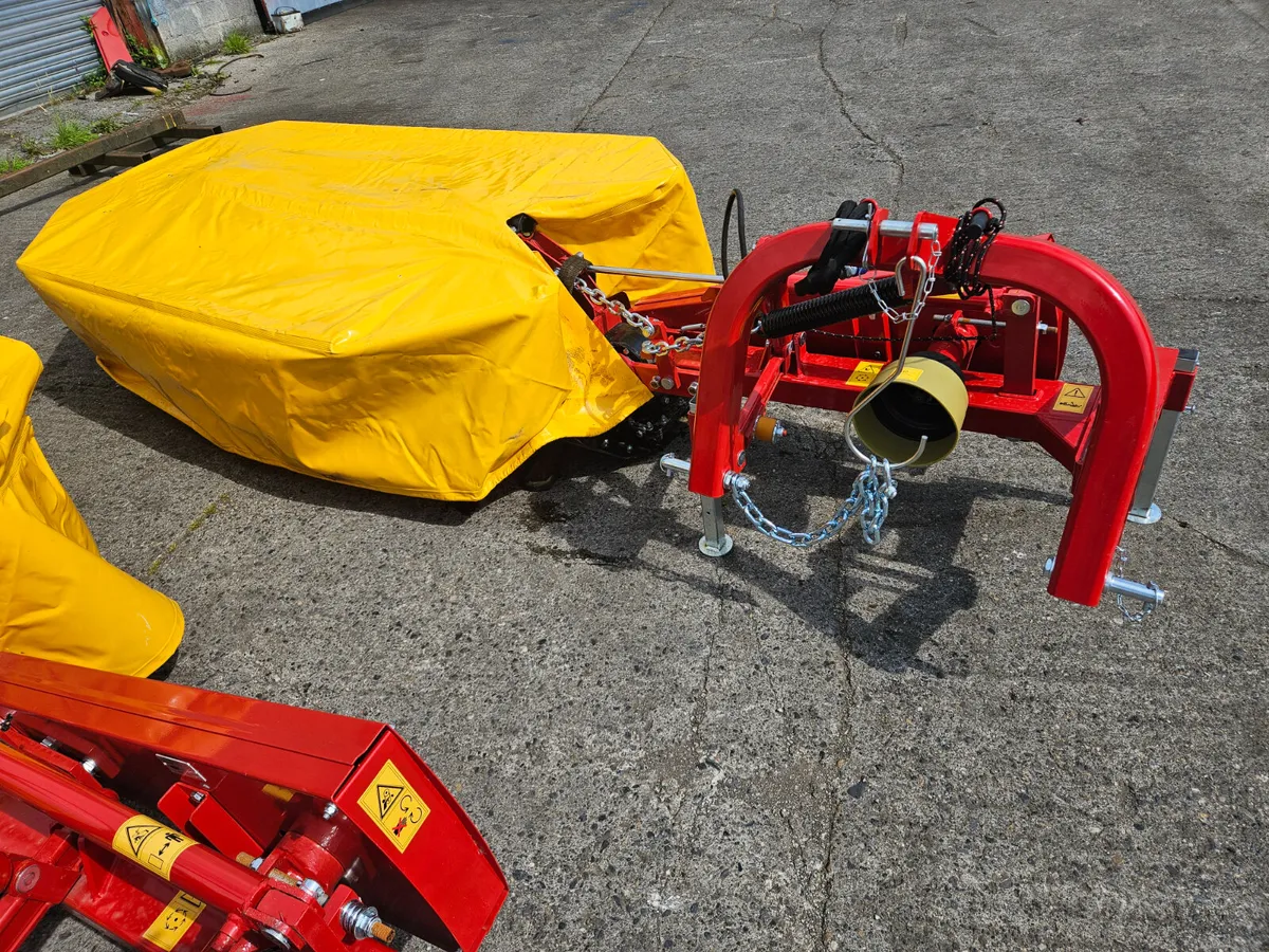 Farm machinery - Image 2