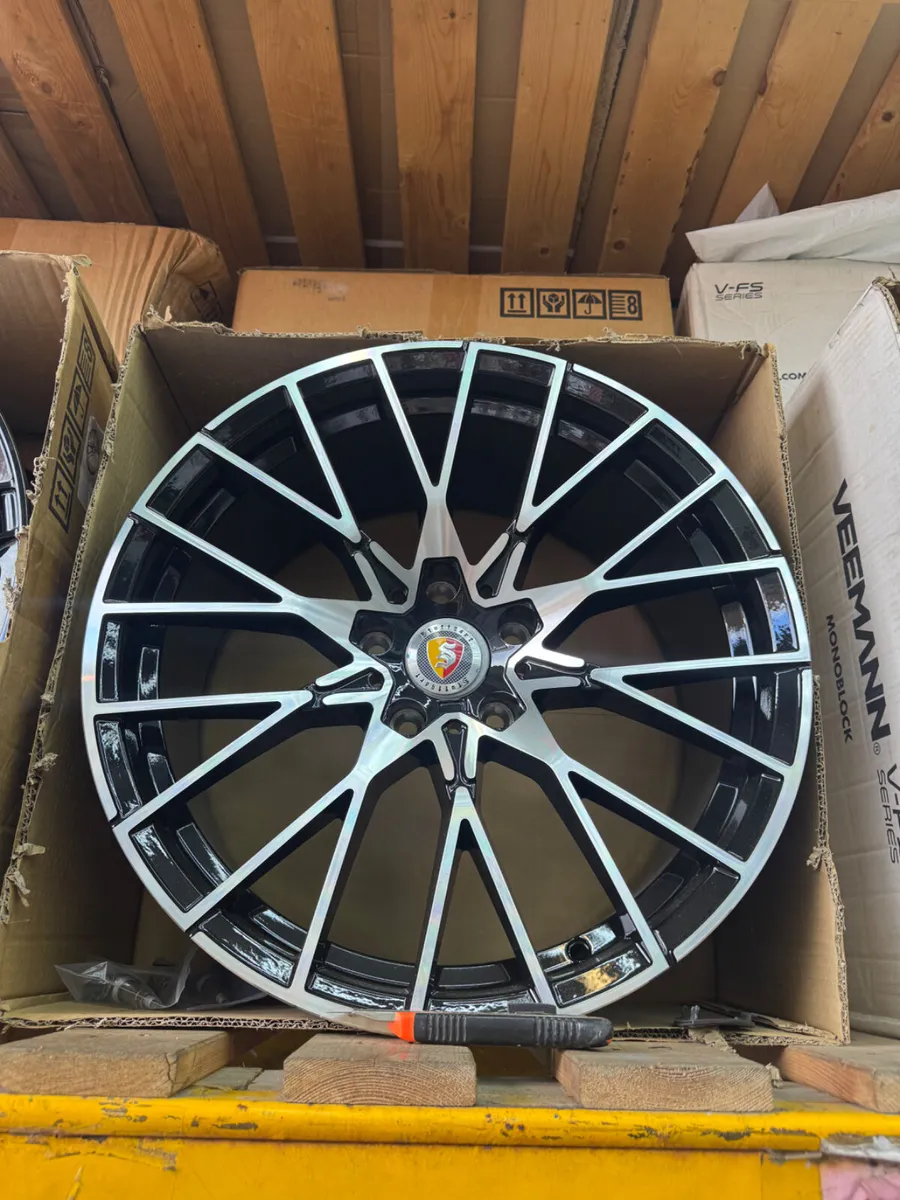 19” 5x120 alloy and tyres f30 f10