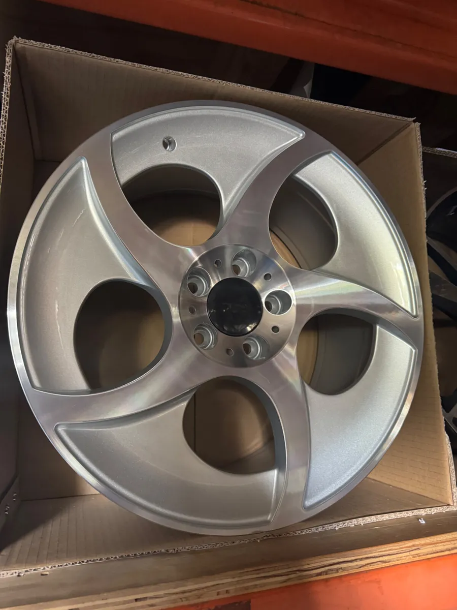 18” Alphards 5x112 alloys & tyres