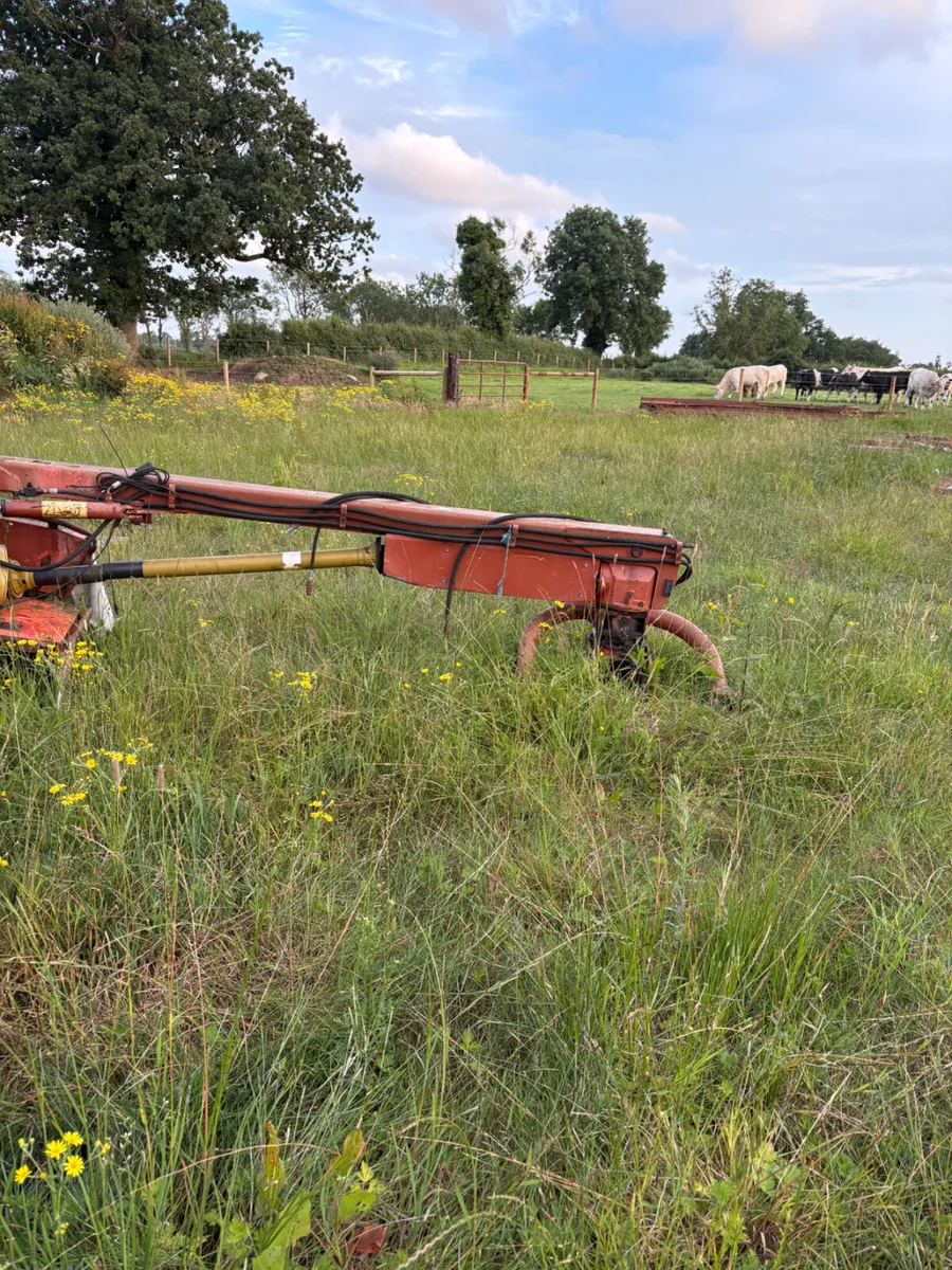 Kuhn  mower for breaking - Image 2