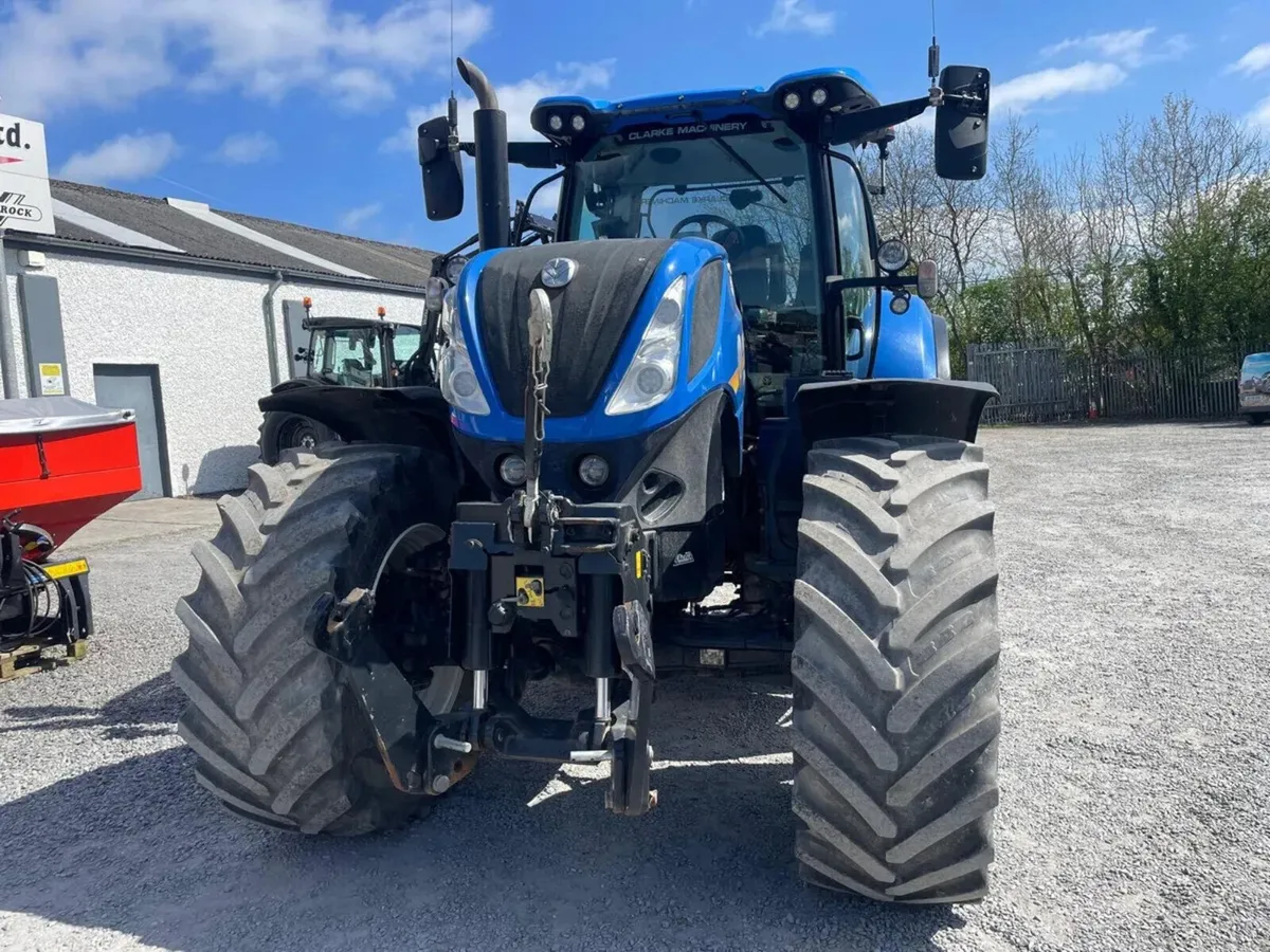 New Holland T7 230 - Image 1