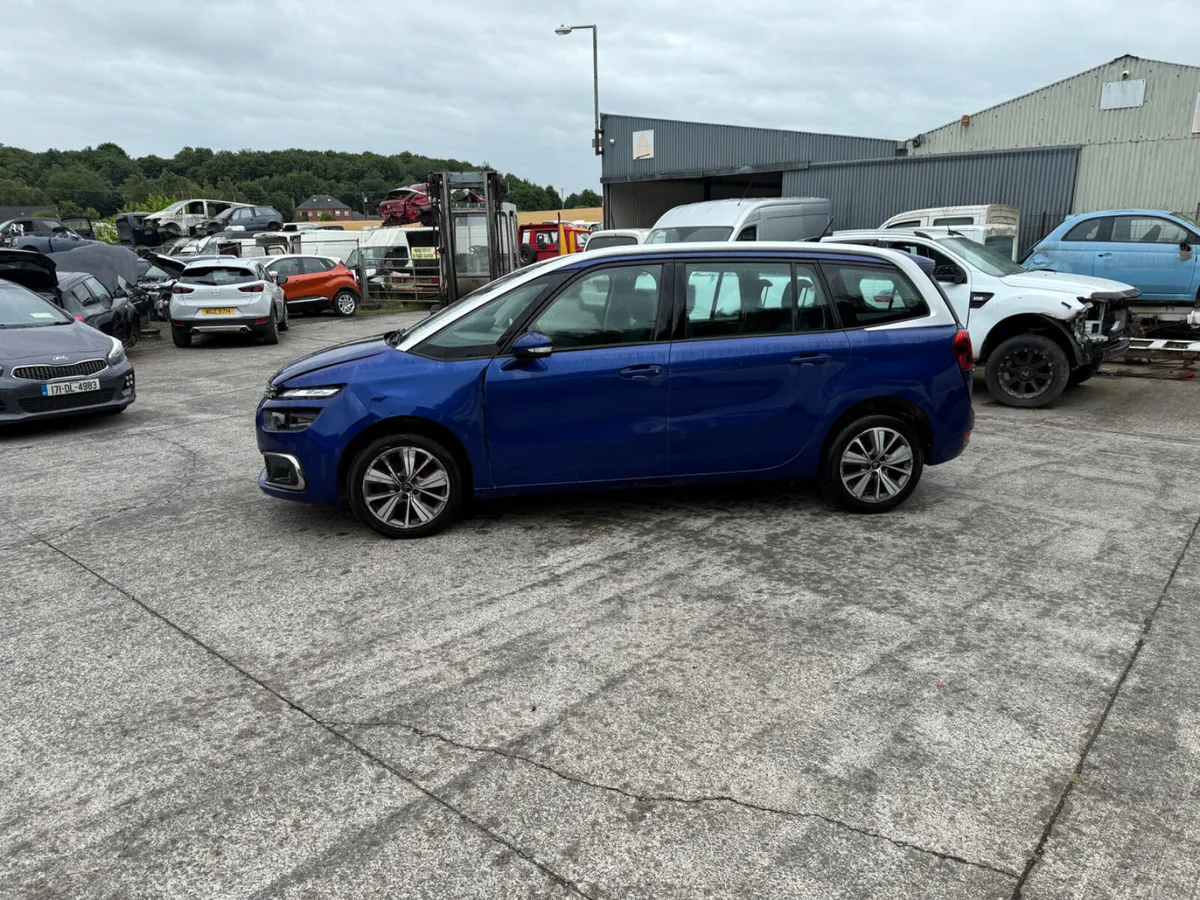 2017 Citroen C4 Picasso 1.6 HDI Auto 7 seater - Image 4