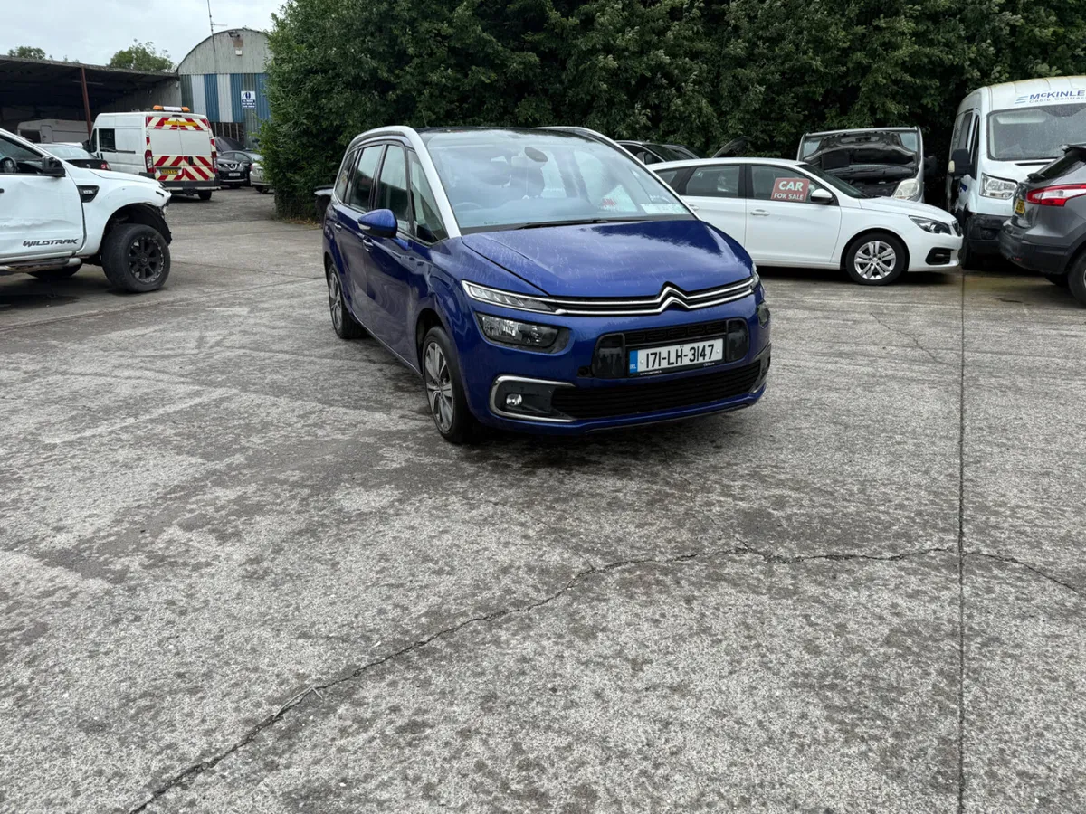 2017 Citroen C4 Picasso 1.6 HDI Auto 7 seater - Image 1