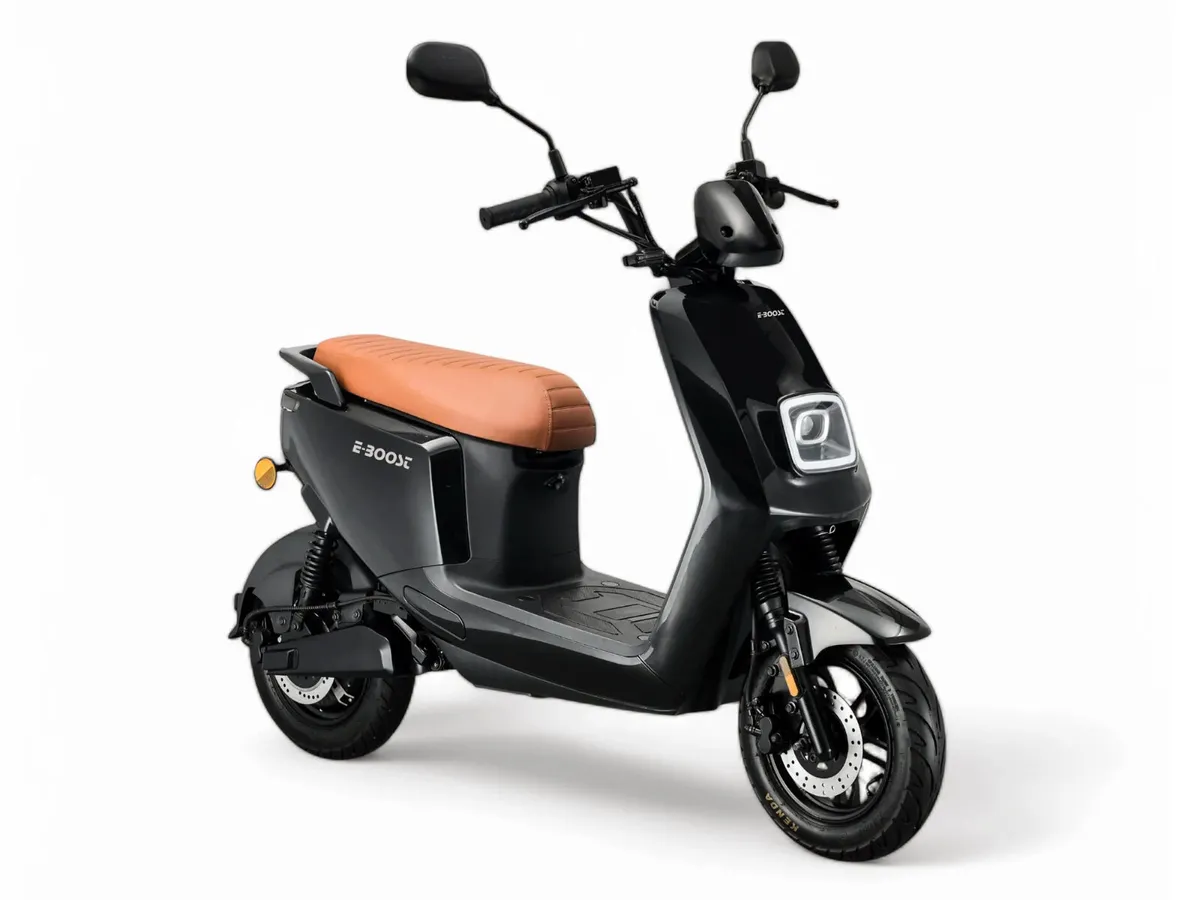 E-BOOST Eletric scooter - Image 1