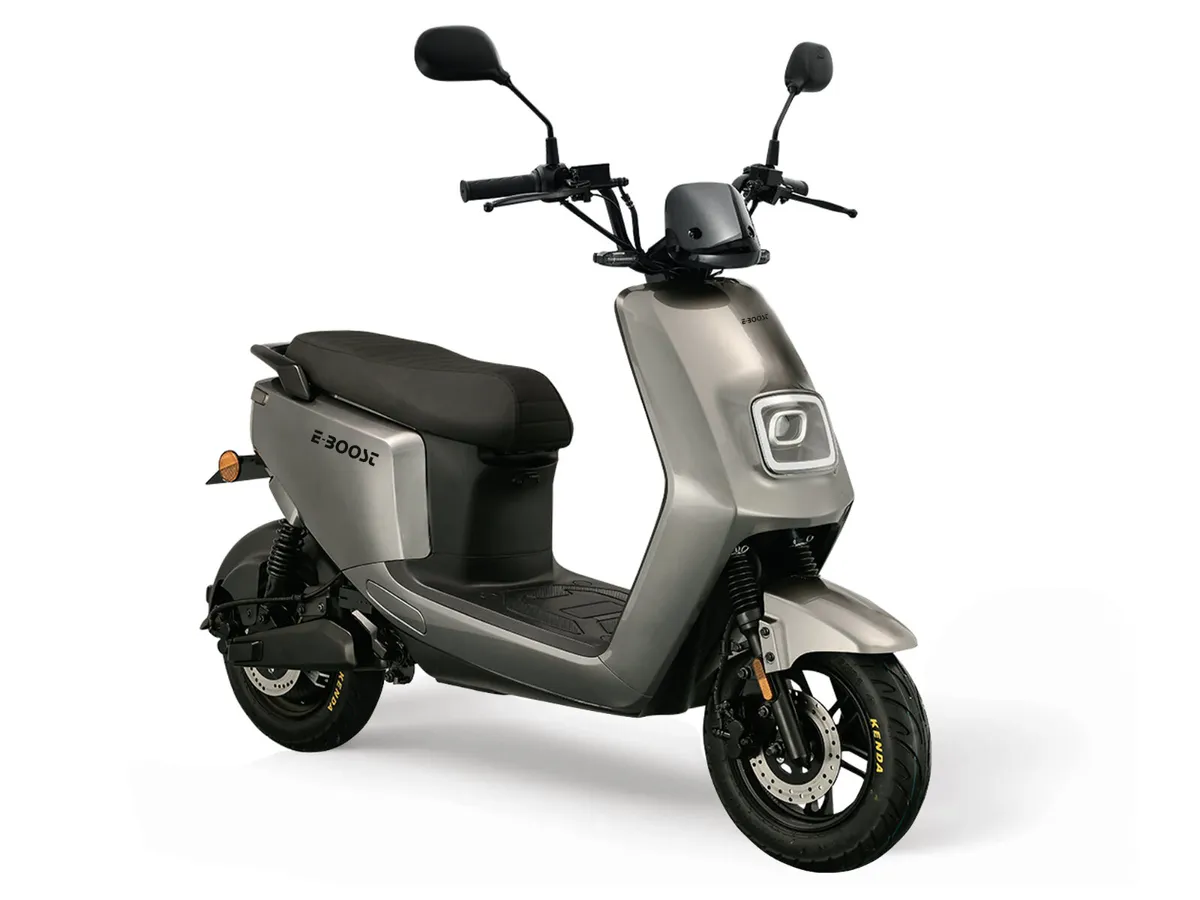 E-BOOST Eletric scooter - Image 3