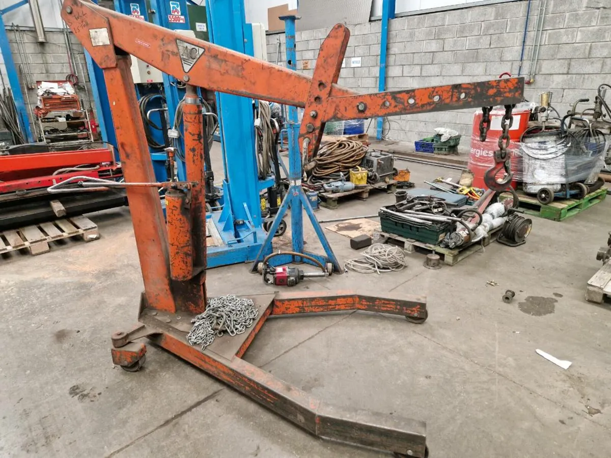 Garage equipment - Image 2