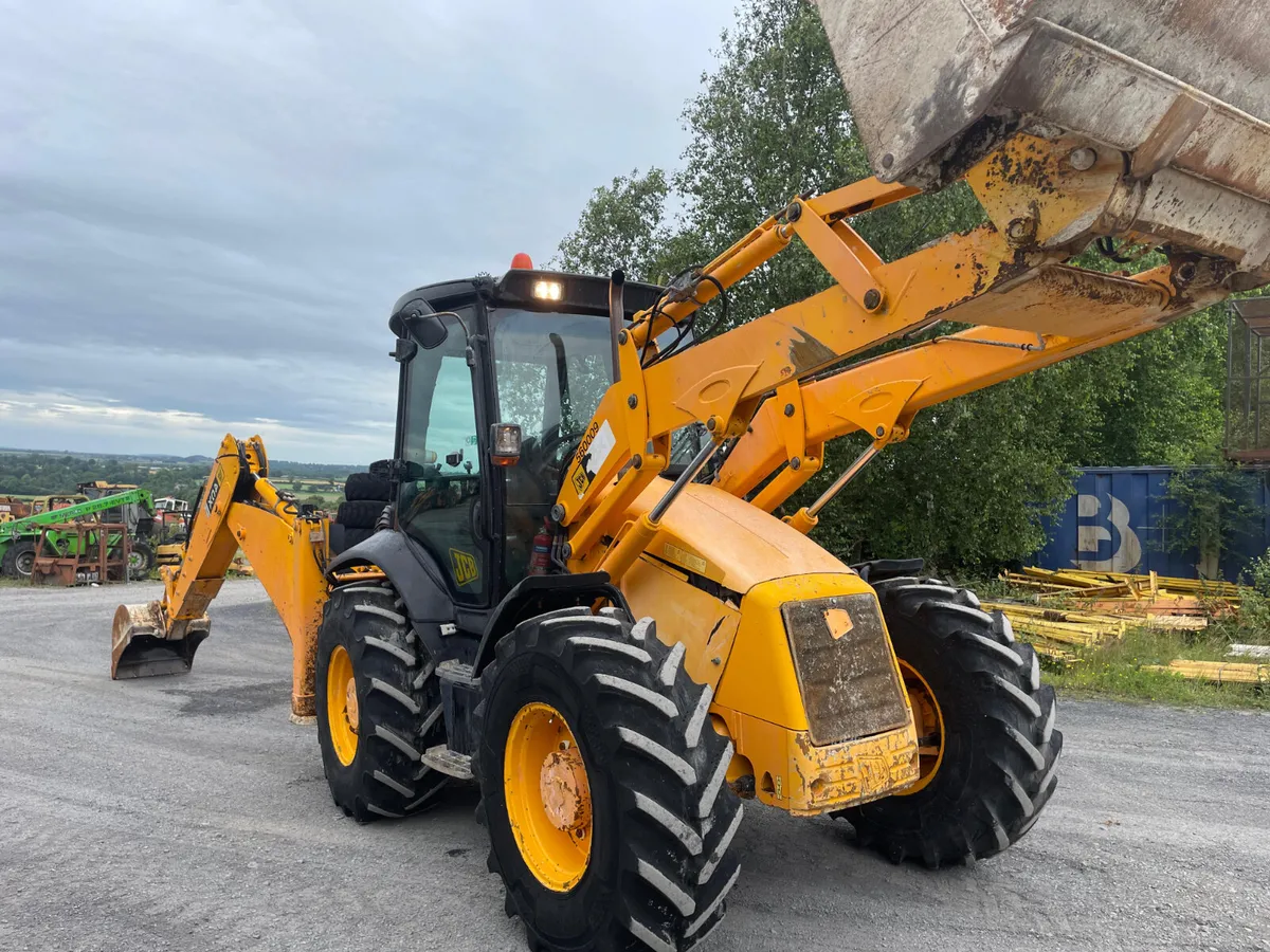 JCB 4CX Digger Loader - Image 2