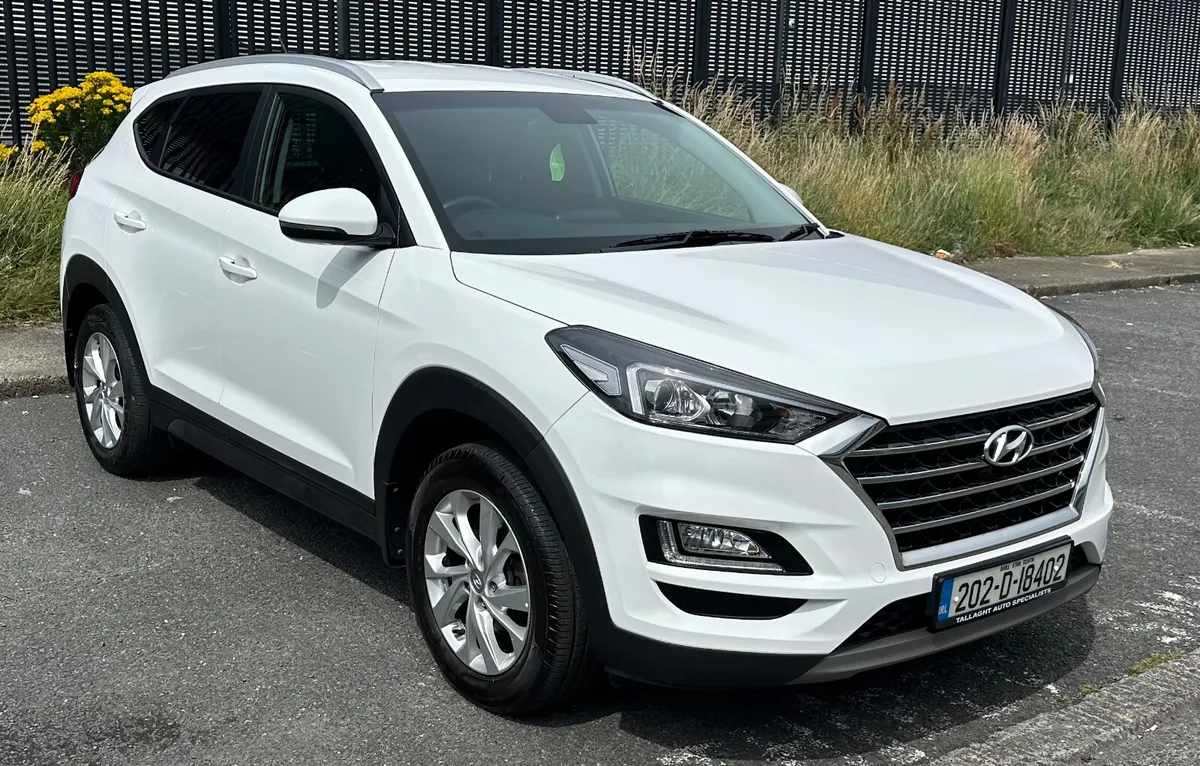 202D Hyundai Tucson Commercial - Image 1