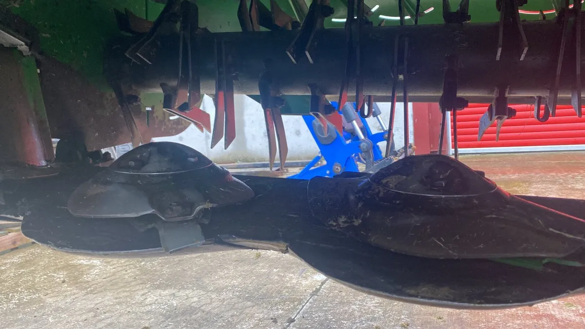 Mc Hale  R 3100 - Image 2