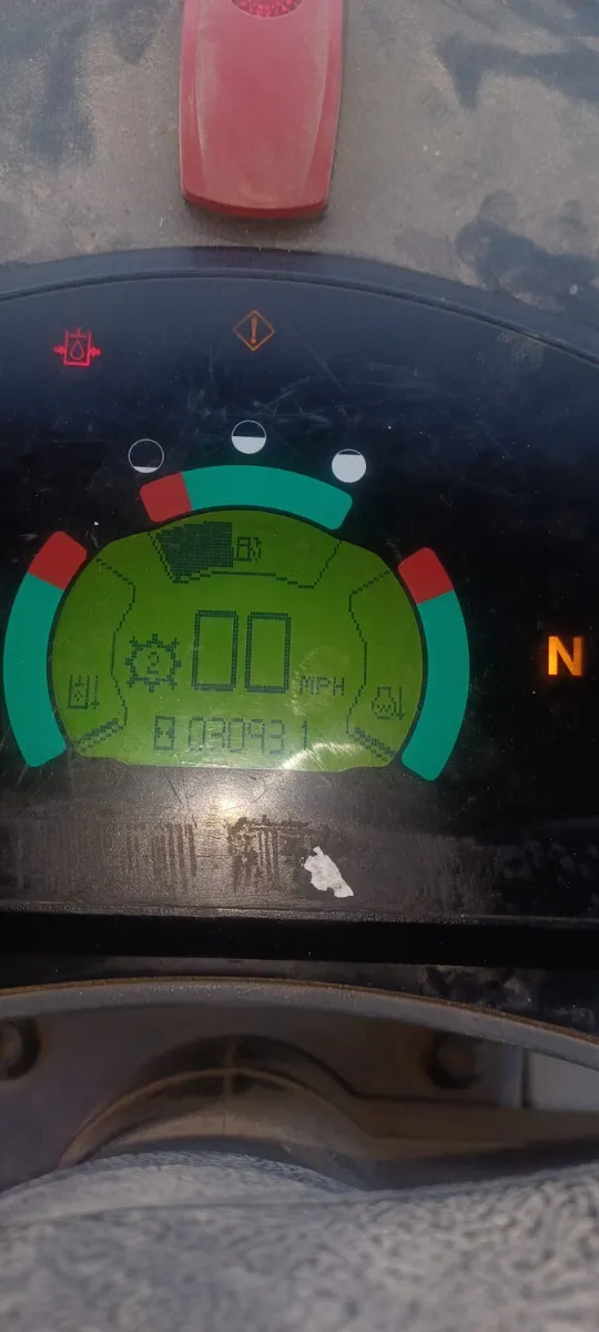 Caterpillar loader monitor repairs - Image 1