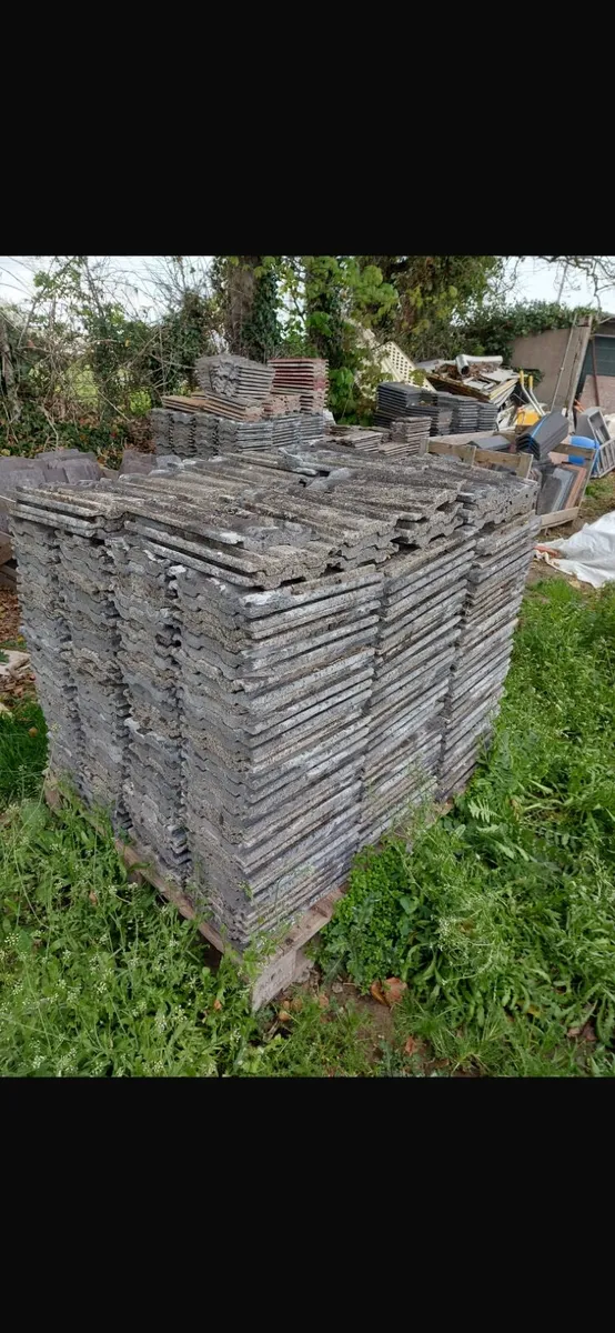 Roof tiles - Image 4