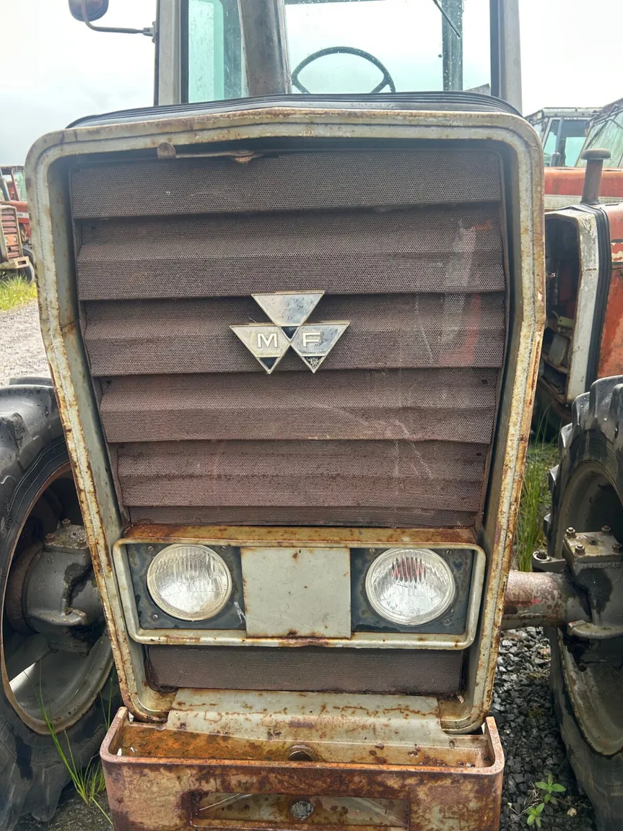 Original Massey Front Grill & Lights - Image 1