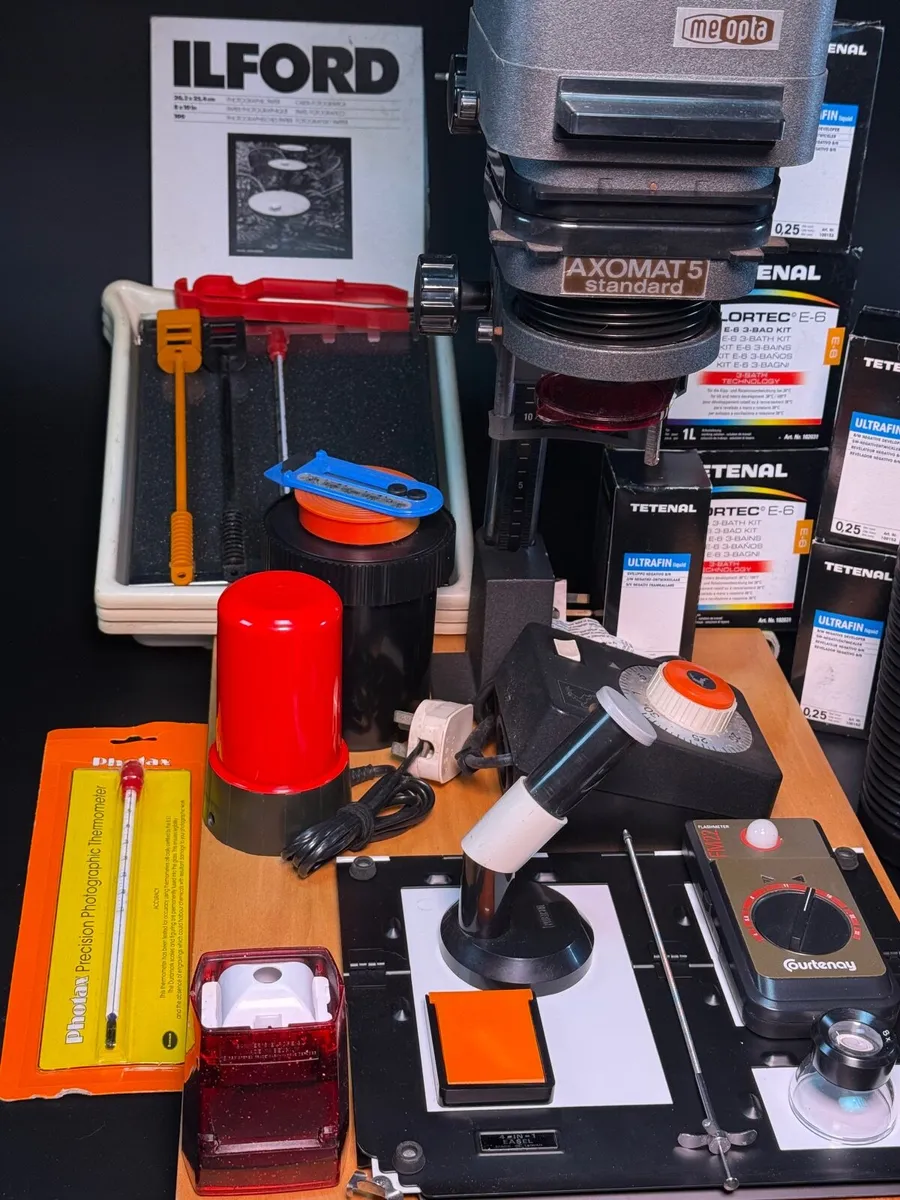 Dark room equipment. - Image 4