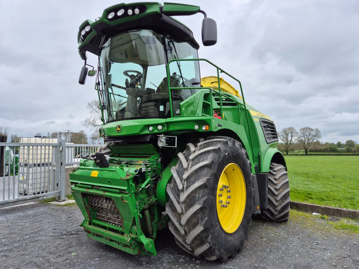 John Deere 9700 2021 - Image 1