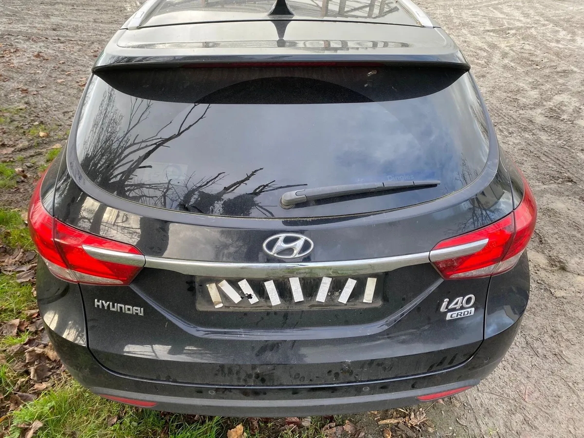 12-16 Hyundai I40 breaking for parts - Image 4