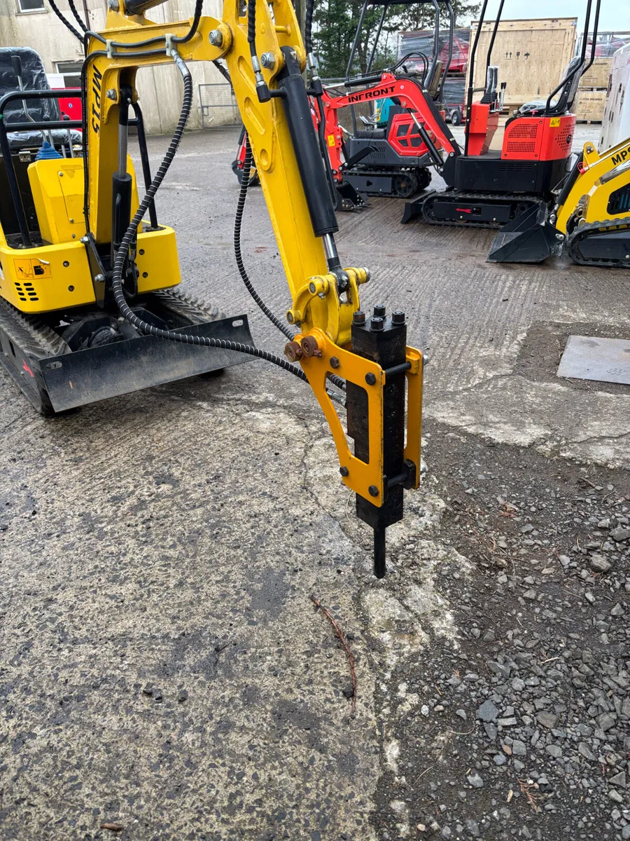 Rock breaker UNUSED  suits 1 to 2 ton machine  NEW - Image 1