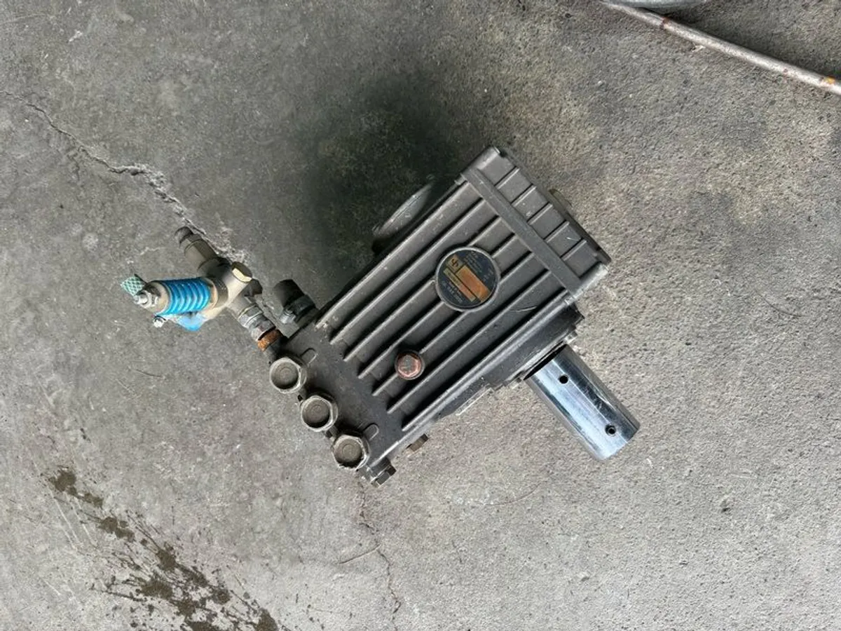 high pressure water pump - Image 3