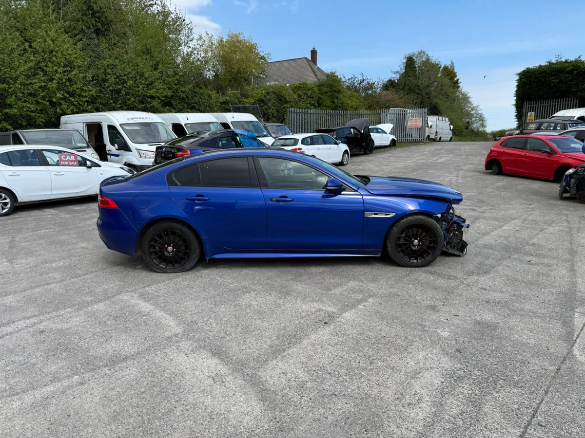 2017 XE Jaguar 2.0 TD R Sport - Image 2