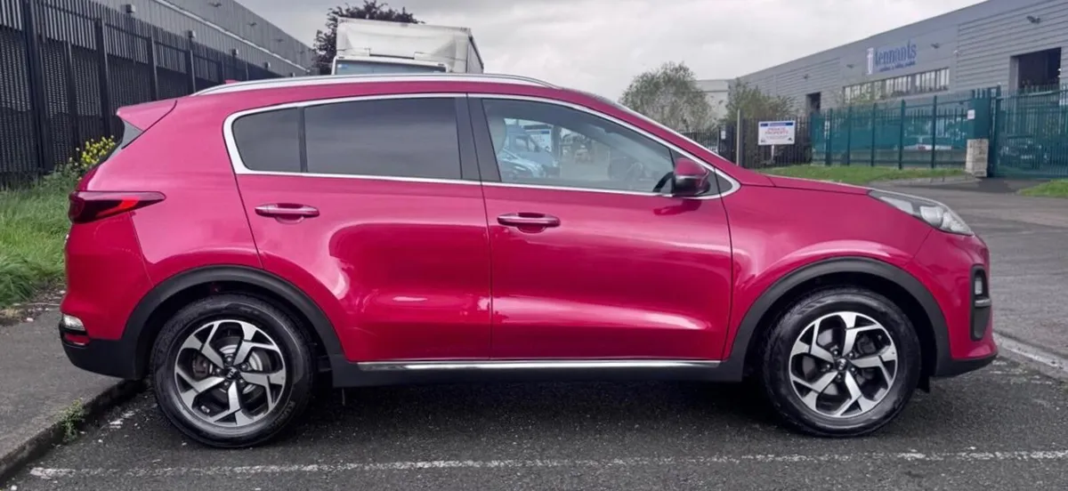 212 Kia Sportage High Spec Commercial - Image 3