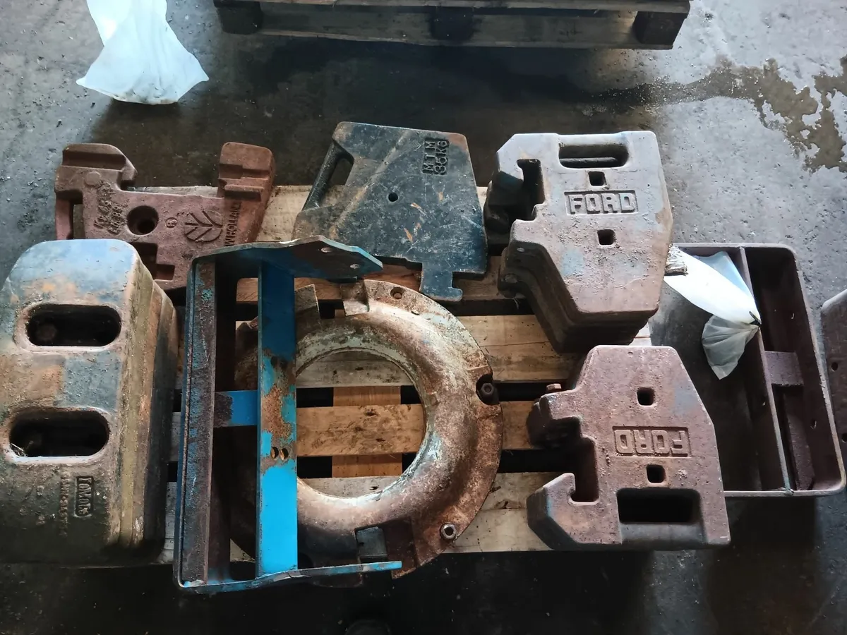 Ford weights and 16.9.34 wheels - Image 3