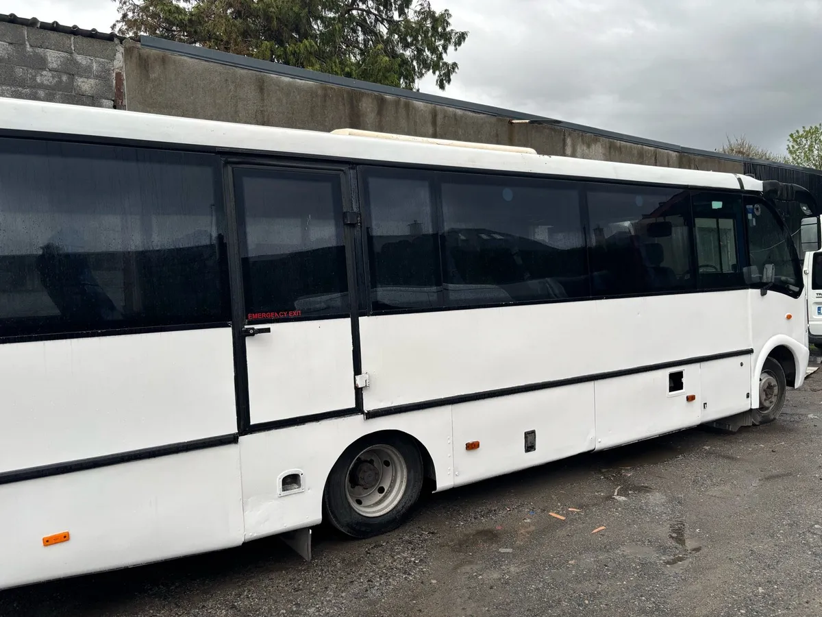 Mercedes 33 seater - Image 2