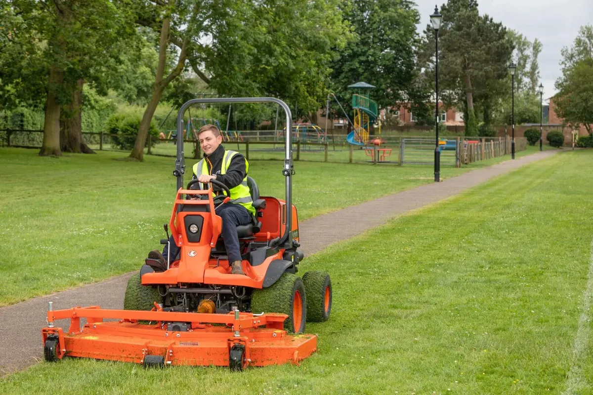 New Kubota F391 Front Deck mower - Image 1