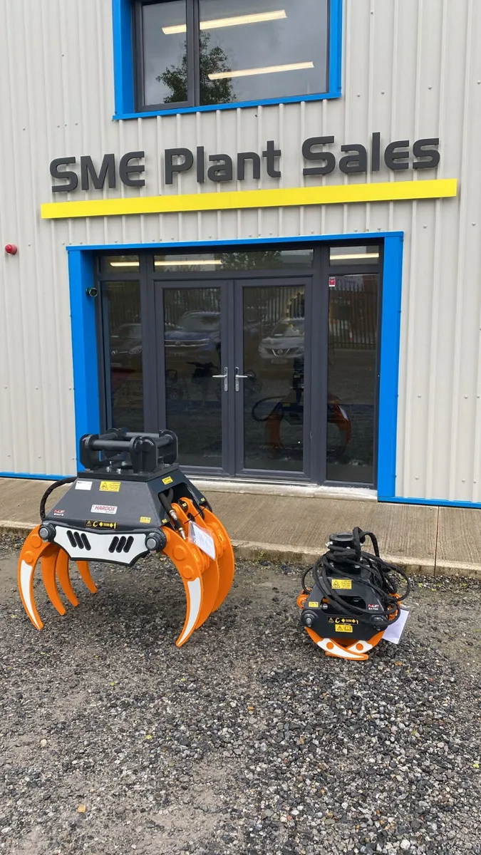 MDE SX Hydraulic Grabs - Image 1