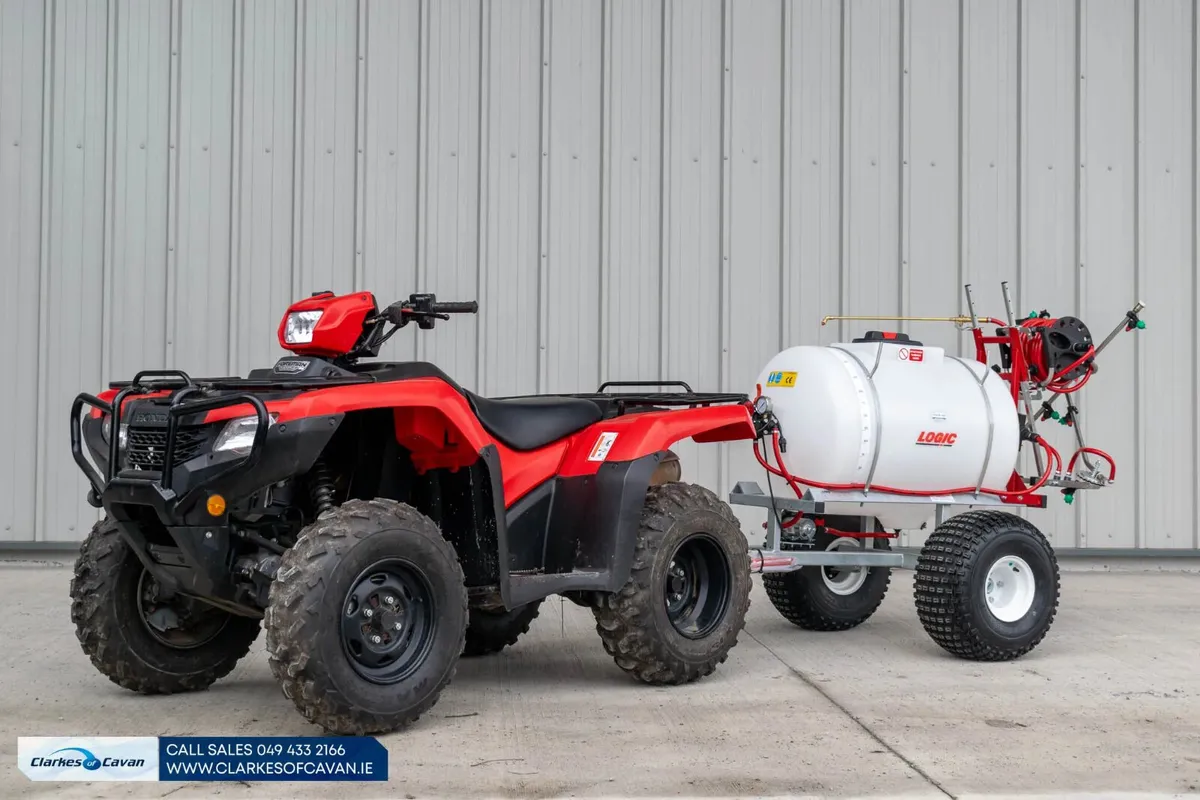 New Logic TS400 Trailed Sprayer - Image 1