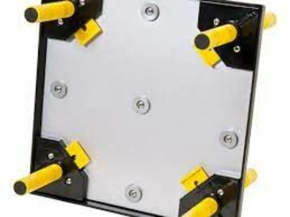 Electric Heat Plates for Poultry - Electric Hens - Image 2