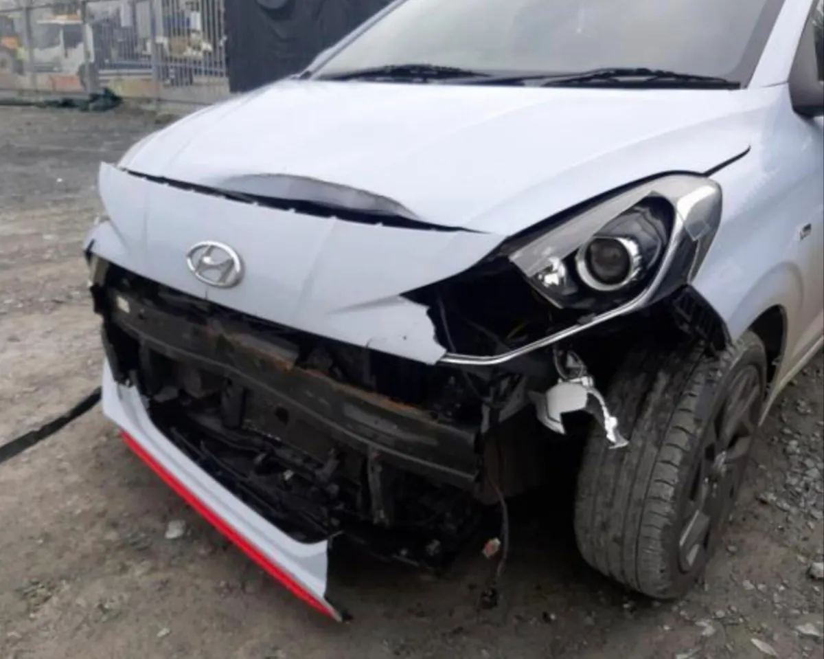 2021 Hyundai i10 NLINE TURBO - Image 2