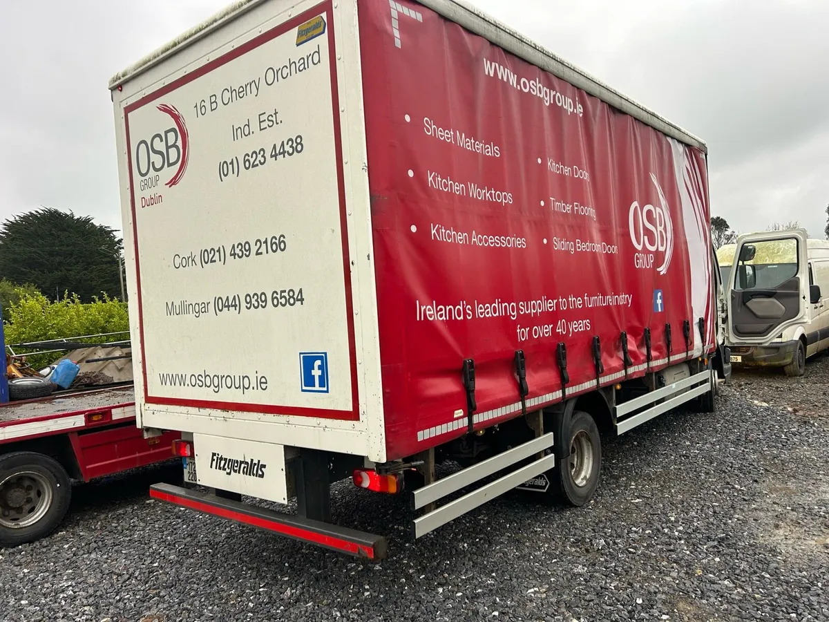 2017 daf lf 12 ton curtainsider - Image 4